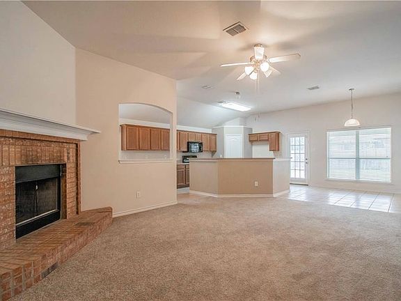 4th image of 3841 Cedar Falls Dr