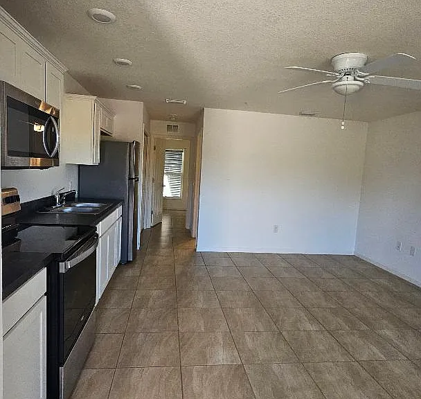 807 Angela Ave #204 — Photo 2
