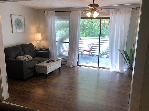 Sunroom/Flex Room leading to balcony