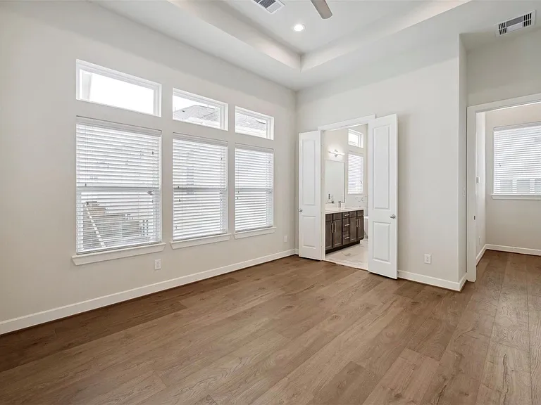 6304 Brighton Oaks Ln — Photo 6