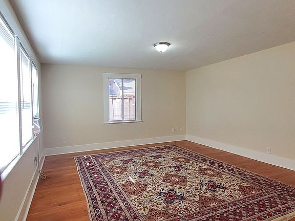 4th image of 324-342 S Buena Vista Ave #324