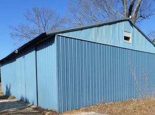 3993 Duncan Creek Rd, Russellville, AL 35653