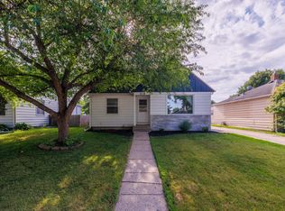 418 23rd St S, Fargo, ND 58103