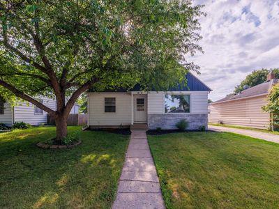 418 23rd St S, Fargo, ND, 58103