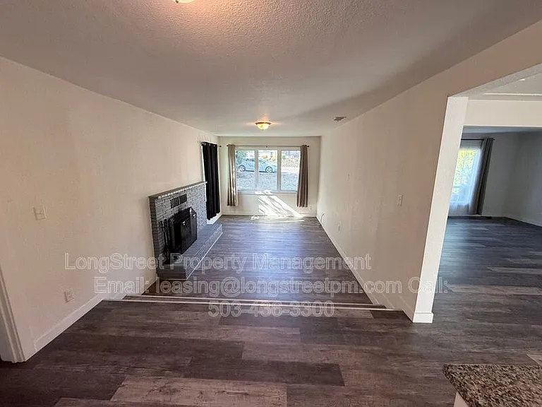 758 Browning Ave S #A — Photo 12