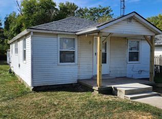 1909 W 18th St, Muncie, IN 47302