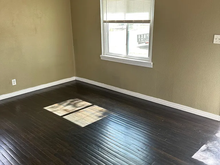 1515 Orange St — Photo 3