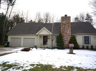 9147 Walnut Grove St, Stanwood, MI