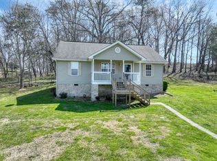 347 Prospect Rd, Walland, TN 37886