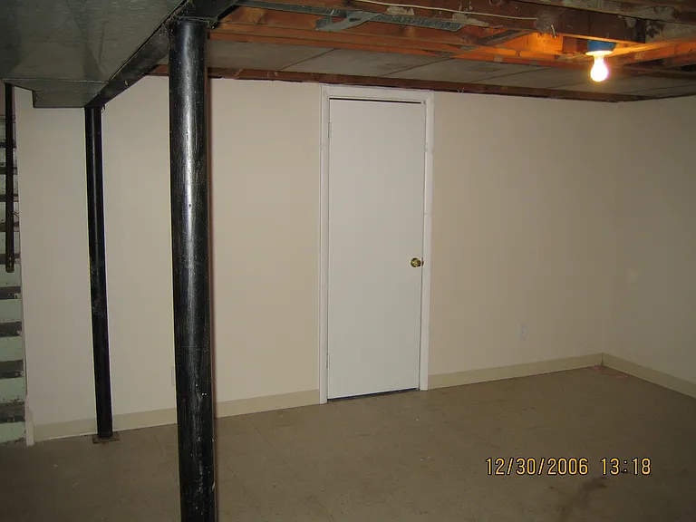 4627 Stratford Dr — Photo 5