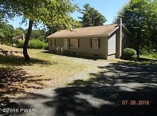 145 Meadow Ridge Acres Rd, Milford, PA 18337