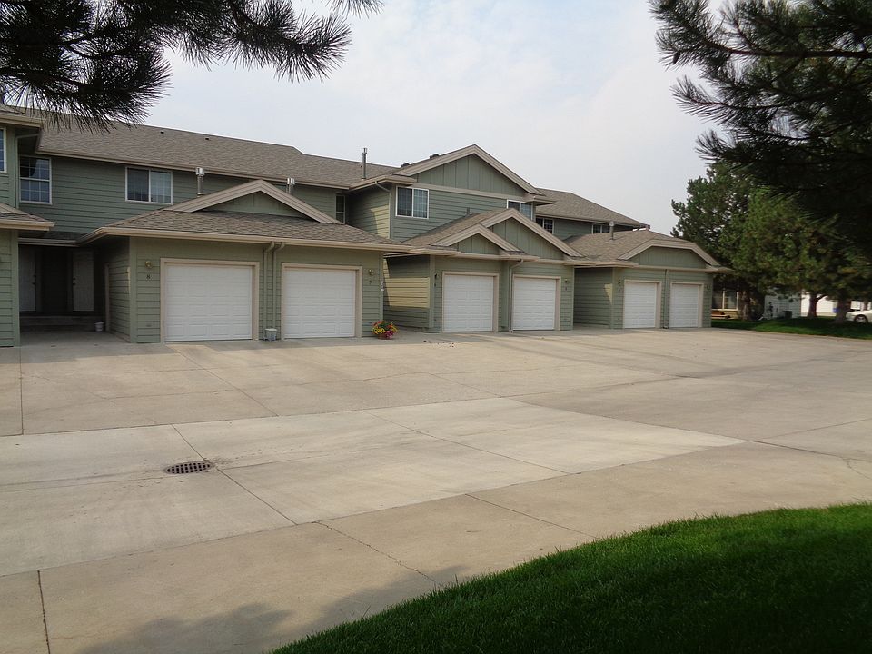 1st image of 3955 Olympic Blvd APT 4