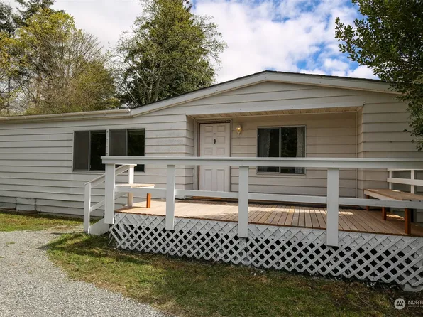 570 Crockett Lake Drive, Coupeville, WA 98239