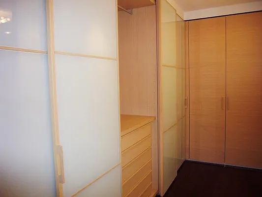 Rented by Sotheby's International Realty | media 40