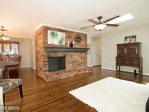 4th image of 3510 Pinehurst Ave