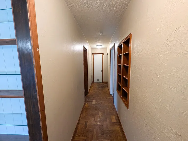770 Peyton Dr — Photo 9