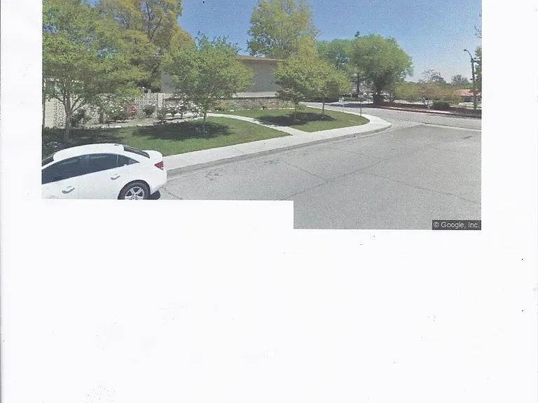 1362 Lafayette Rd #M — Photo 2