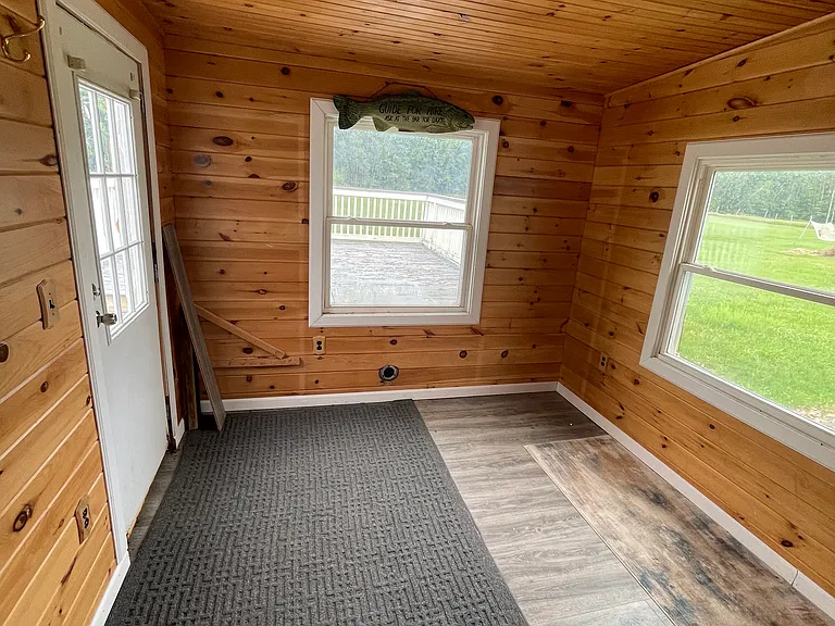 255 Cold Springs Rd — Photo 10