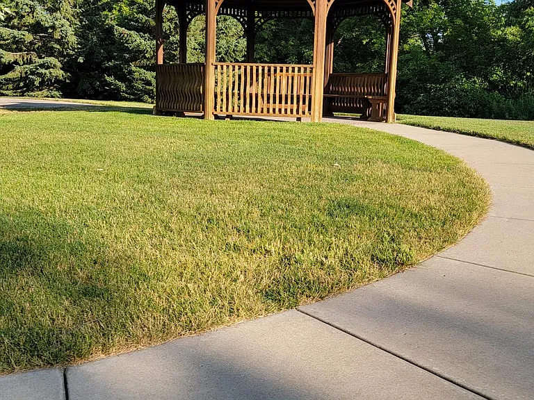 7648 Century Ct — Photo 35