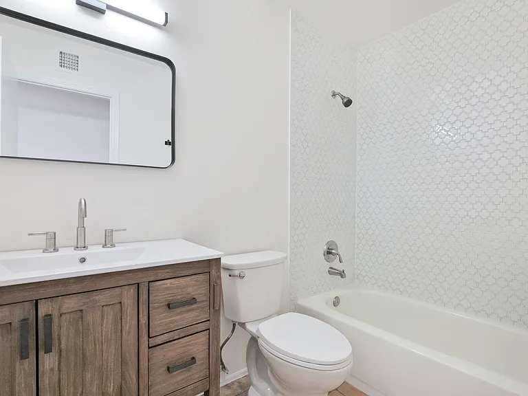 10440 E Becker Ln — Photo 8