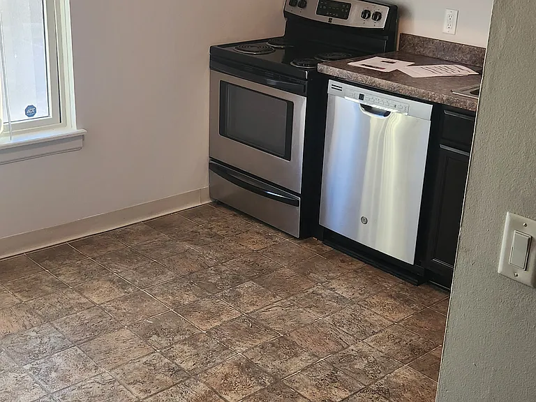 721 N Capitol Ave #4 — Photo 14