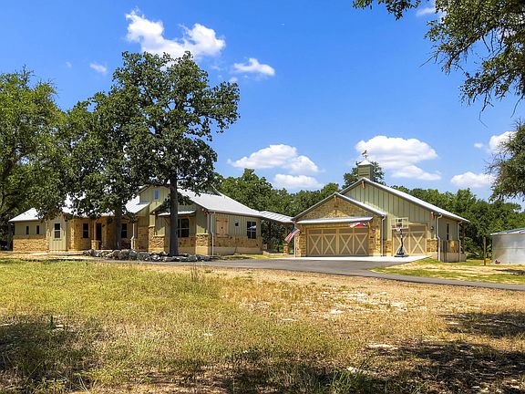 2nd image of 1241 Enchanted Oak Dr