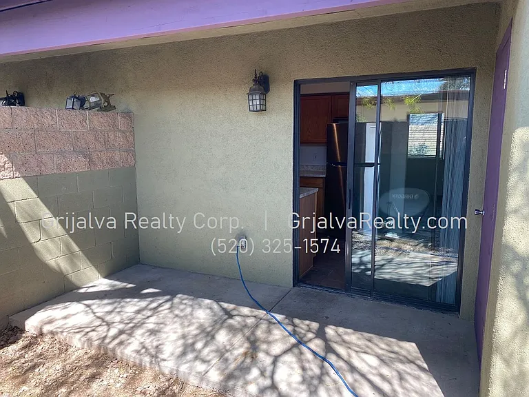 2645 Edith — Photo 15