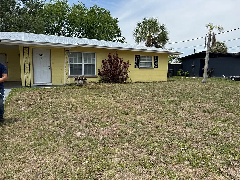 521 Frandor Pl — Photo 12