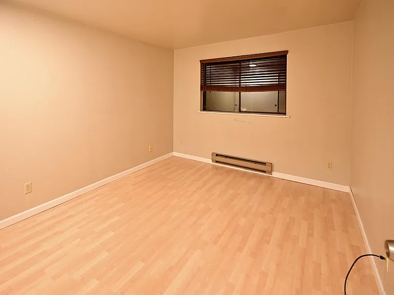 1006 N 43rd St #201 — Photo 18