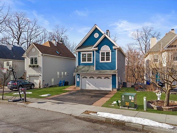 3rd image of 192 Benefield Boulevard