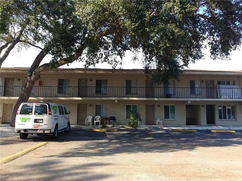 1st image of 6450 78th Ave N #28