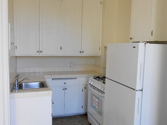 5th image of 700 Broadway APT 21