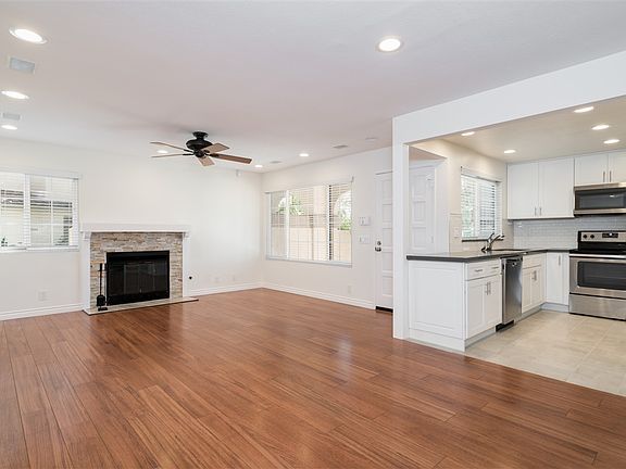 5th image of 7624 Palmilla Dr Unit 80