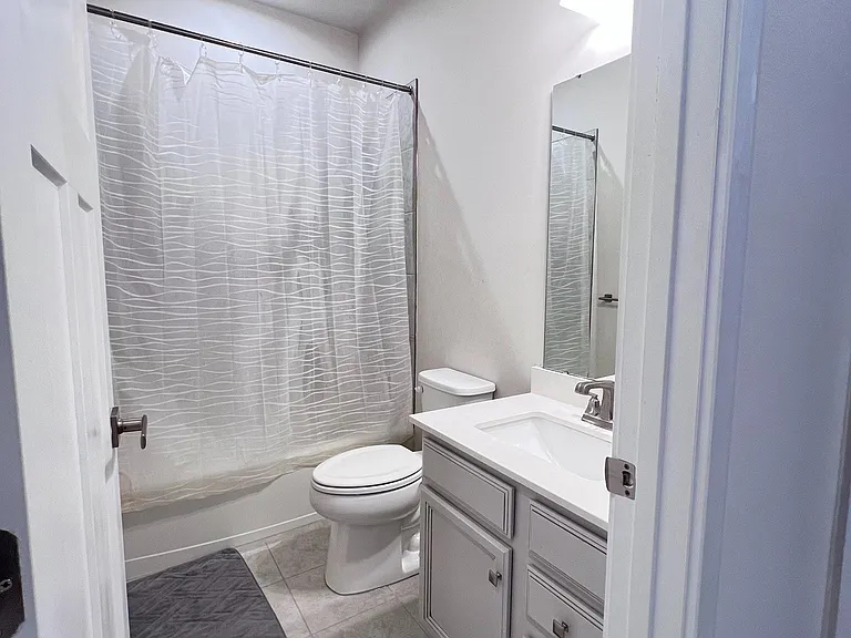 18 Hunters Dr — Photo 10