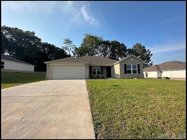 1st image of 29 Erwin Dr