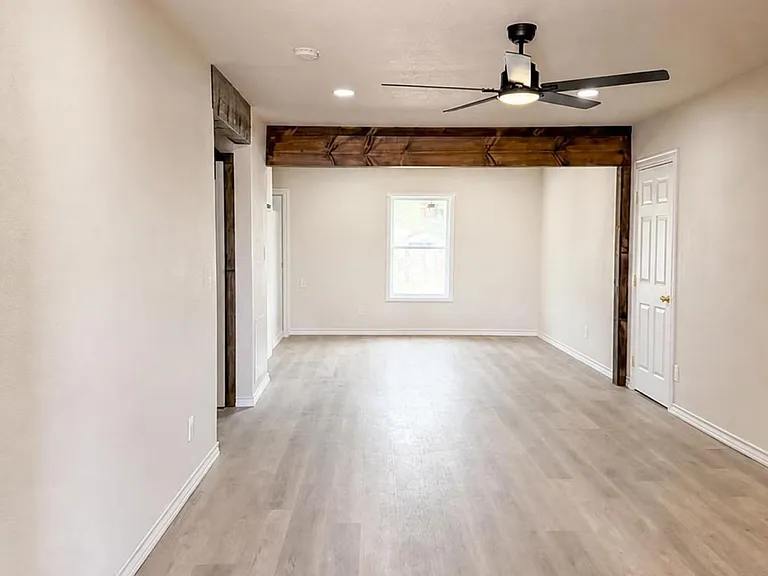 Open floor plan, living room