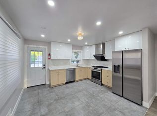 2354 Hylan Blvd, Staten Island, NY 10306