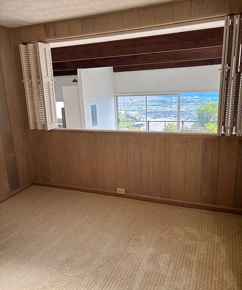 1606 Ruth Pl — Photo 3