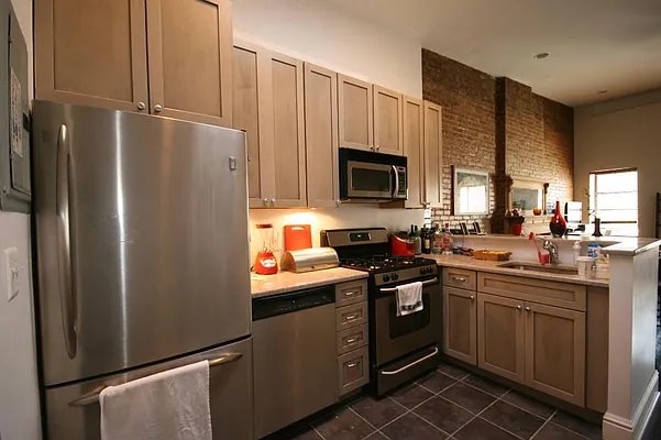 Rented by Harlem Lofts | media 5