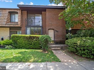 8105 Inverness Ridge Rd, Rockville, MD 20854