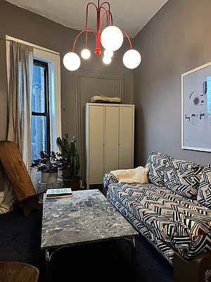 Rented by Avenues Real Estate | media 8