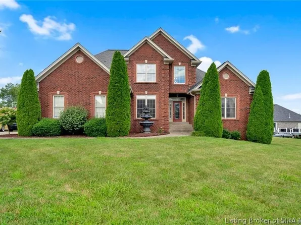 12306 Pinehurst Court, Sellersburg, IN 47172