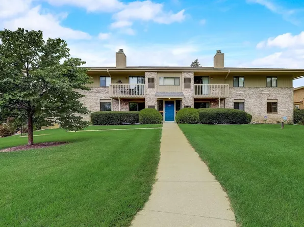 116 East Freistadt ROAD #A, Thiensville, WI 53092