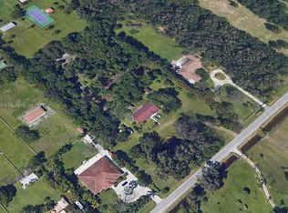 14501 Luray Rd, Fort Lauderdale, FL 33330