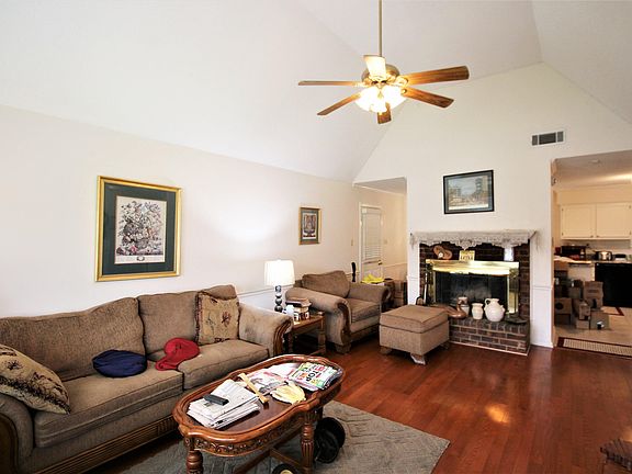 5th image of 6890 Quailfield Ln