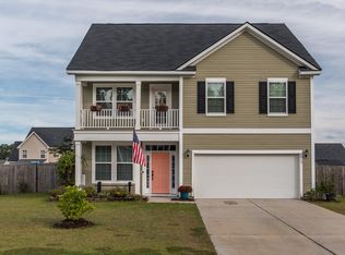 2019 Triple Crown Ln, Ridgeville, SC 29472
