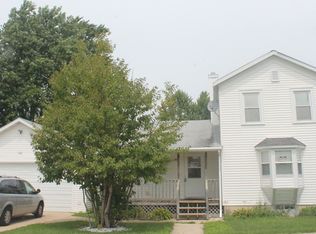 120 Burlington St, Somonauk, IL 60552