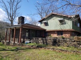 712 Grandview St, Noel, MO 64854