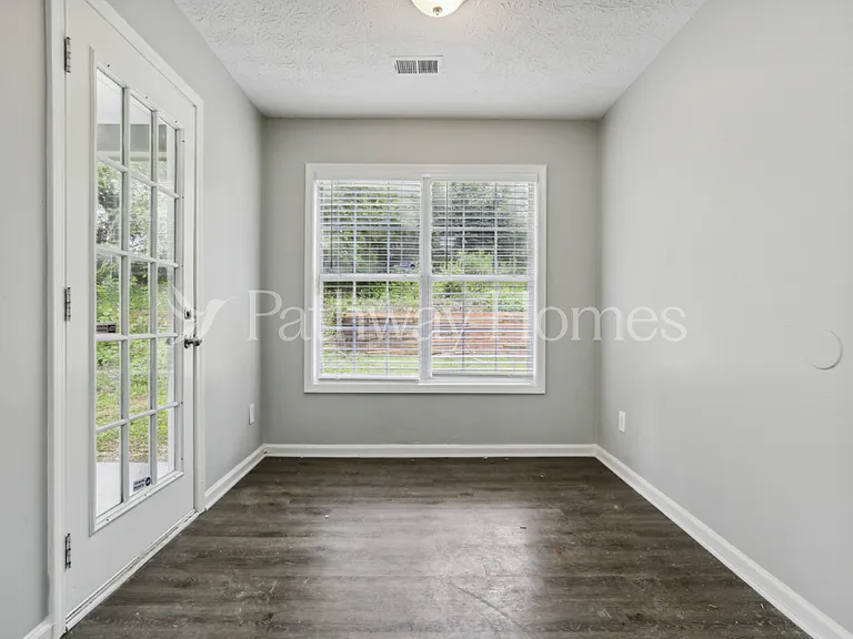 762 Bostonian Way — Photo 9