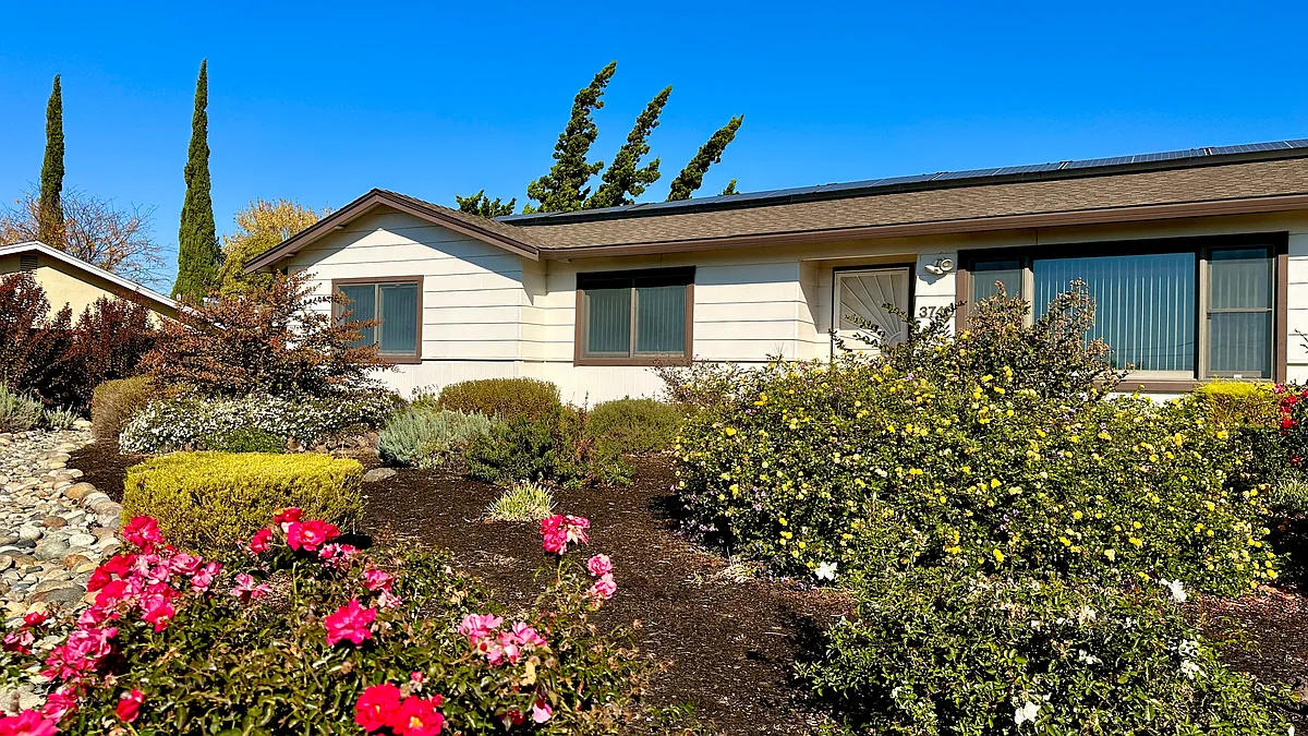 Building Photo - 3740 N Ranchford Ct